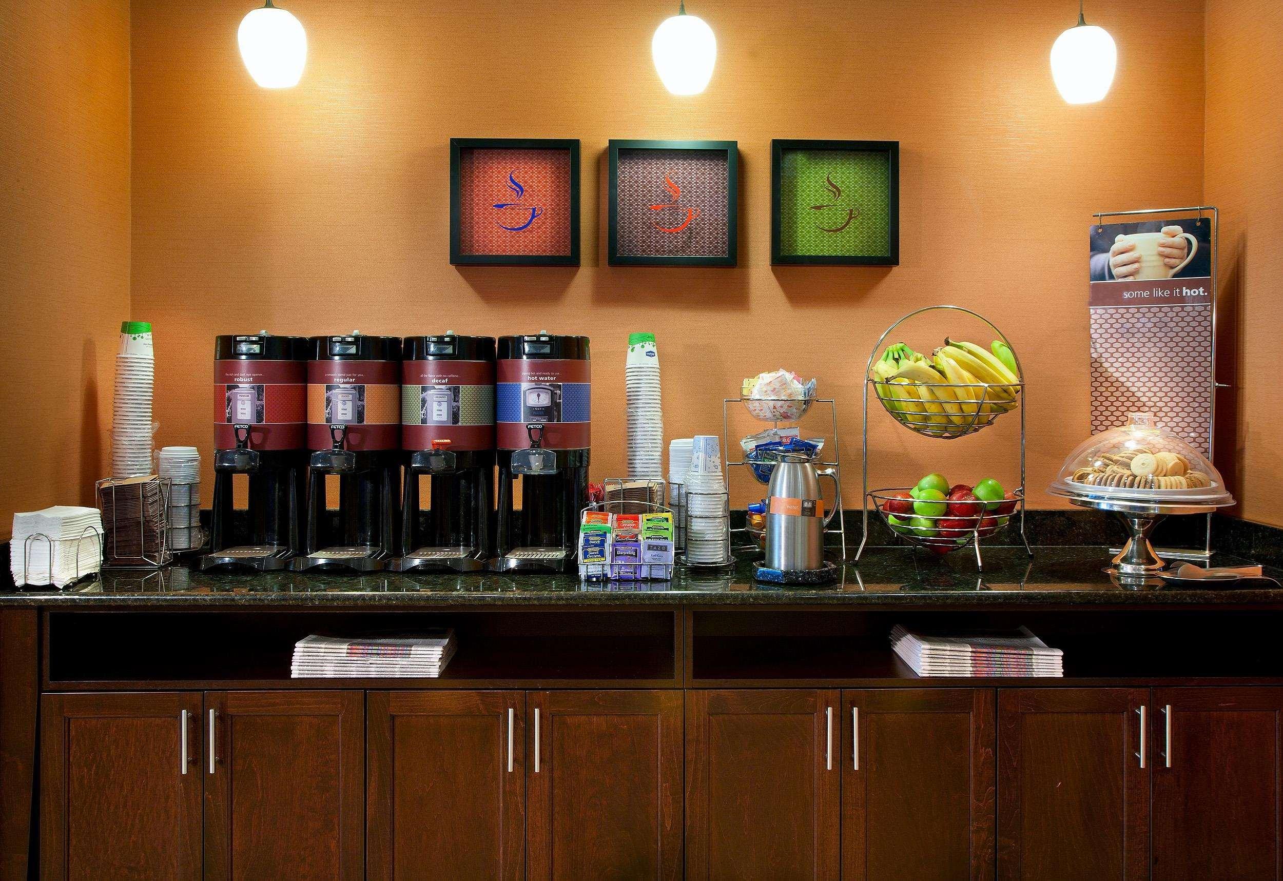 Hampton Inn Alexandría Restaurante foto
