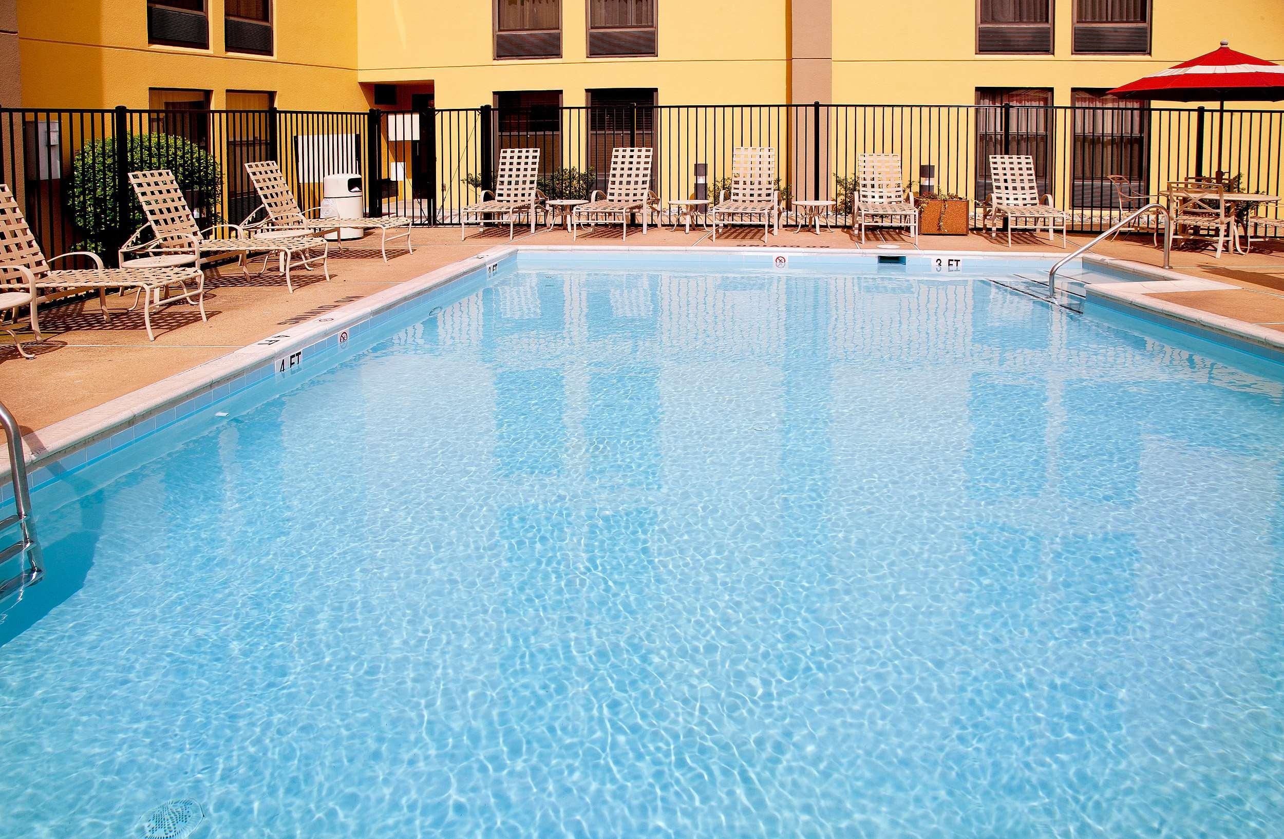 Hampton Inn Alexandría Exterior foto